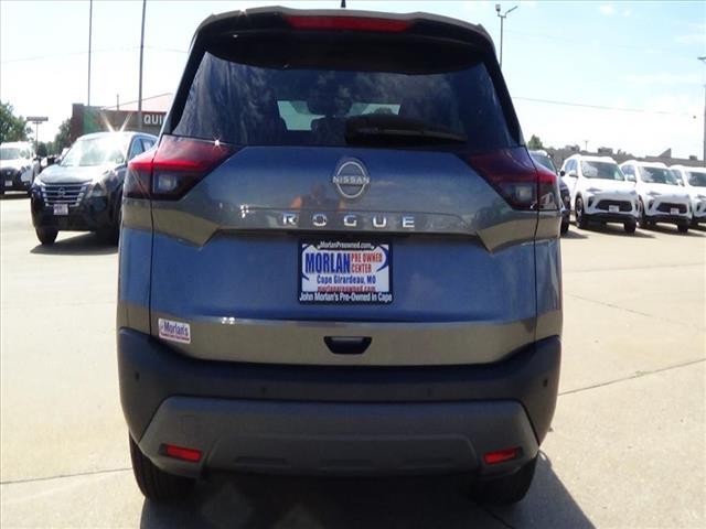 Photo of 2023 Gun Metallic Nissan Rogue