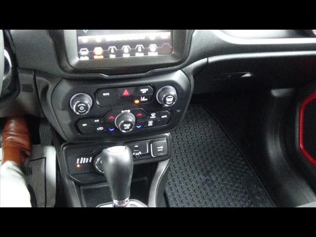 Photo of 2023 Sting-Gray Clearcoat Jeep Renegade