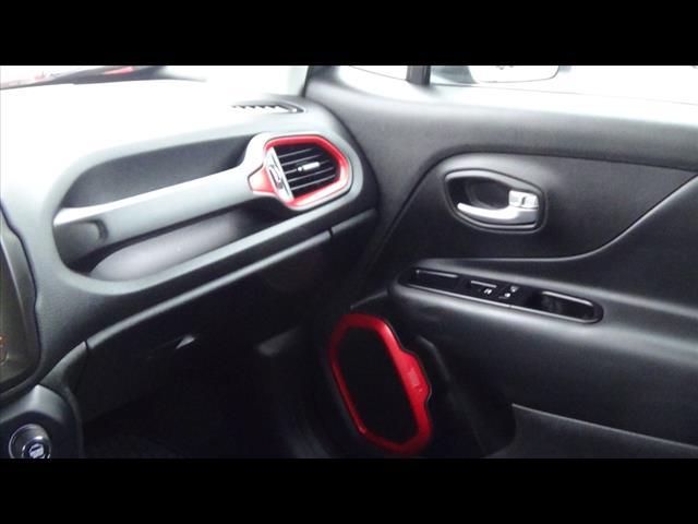 Photo of 2023 Sting-Gray Clearcoat Jeep Renegade