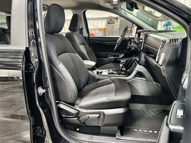 Photo of 2024 Shadow Black Ford Ranger