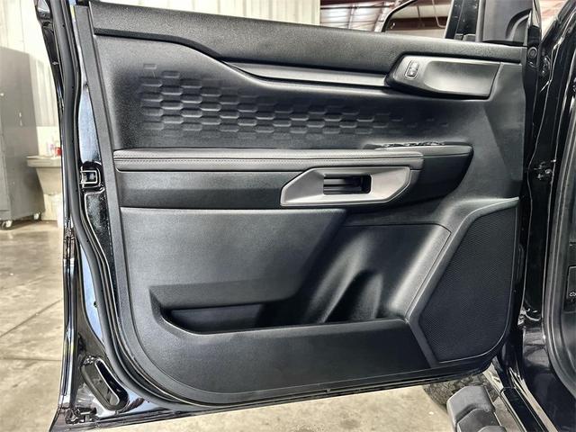 Photo of 2024 Shadow Black Ford Ranger