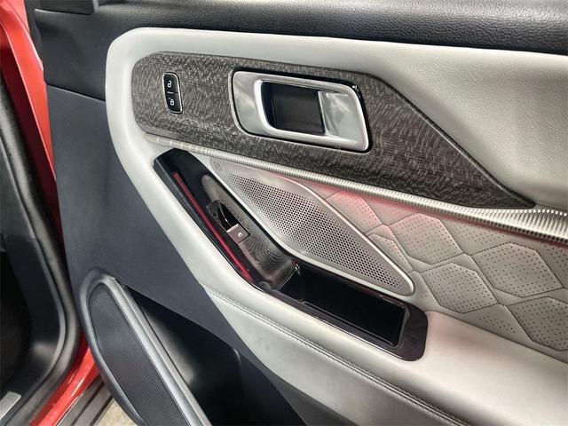 Photo of 2025 Rapid Red Metallic Tinted Clearcoat Ford Explorer