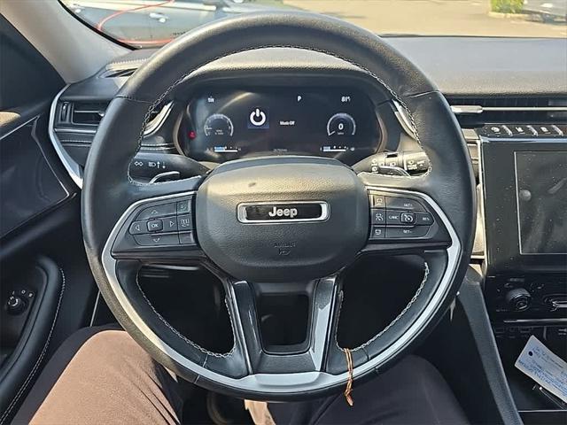 Photo of 2021 Baltic Gray Metallic Clearcoat Jeep Grand Cherokee L