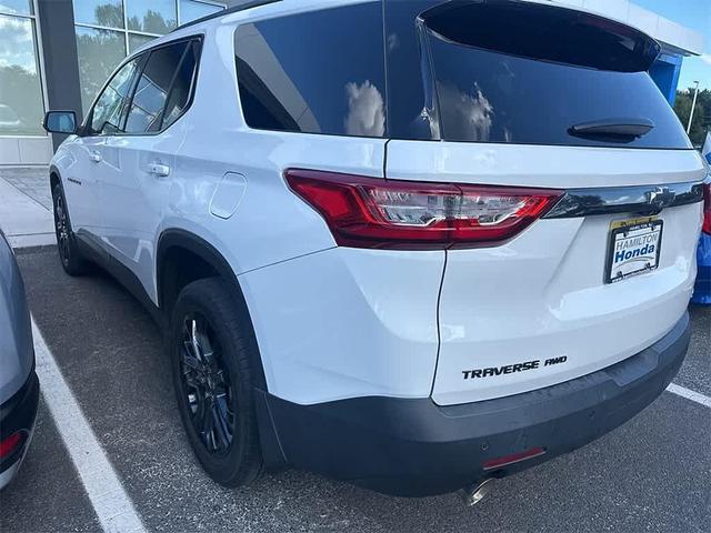 Photo of 2021 Summit White Chevrolet Traverse