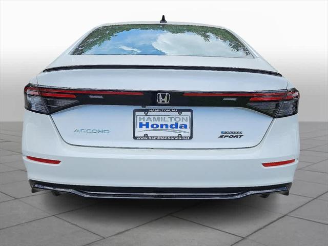 Photo of 2025 Platinum White Pearl Honda Accord Hybrid