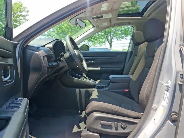 Photo of 2024 Lunar Silver Metallic Honda CR-V