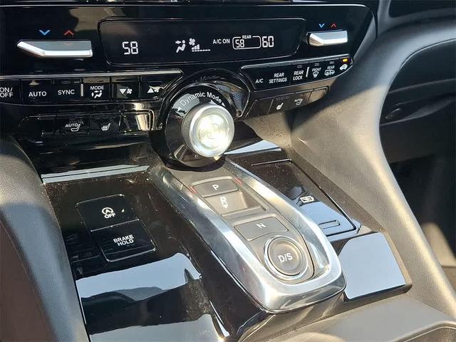 Photo of 2022 Liquid Carbon Metallic Acura MDX