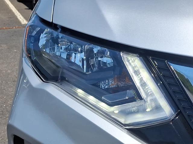 Photo of 2019 Brilliant Silver Metallic Nissan Rogue