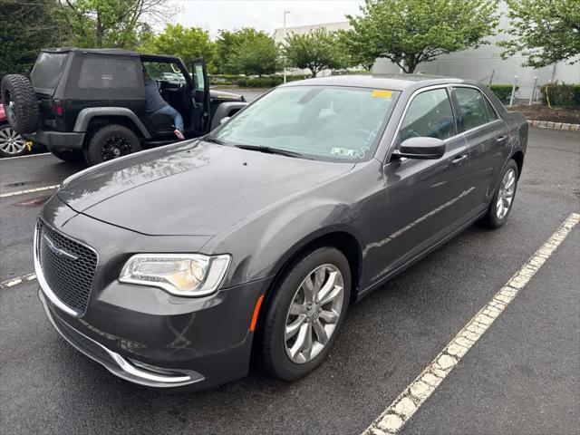 2017 Chrysler 300