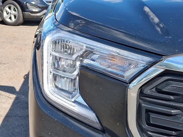 Photo of 2022 Ebony Twilight Metallic GMC Terrain