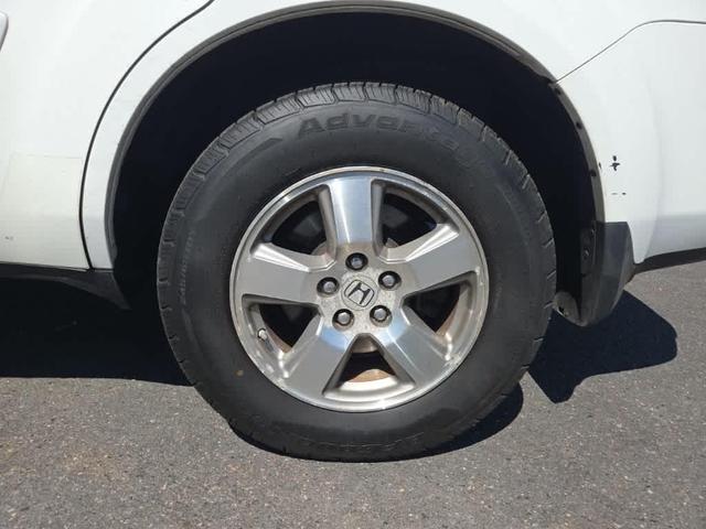 Photo of 2011 Taffeta White Honda Pilot