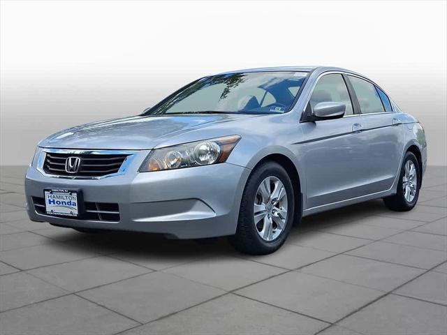 Photo of 2009 Polished Metal Metallic Honda Accord