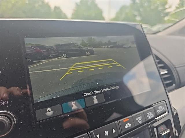 Photo of 2022 Crystal Black Pearl Honda Odyssey
