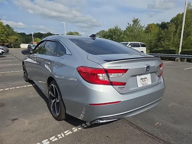 Photo of 2022 Lunar Silver Metallic Honda Accord Hybrid