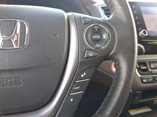 Photo of 2023 Lunar Silver Metallic Honda Ridgeline