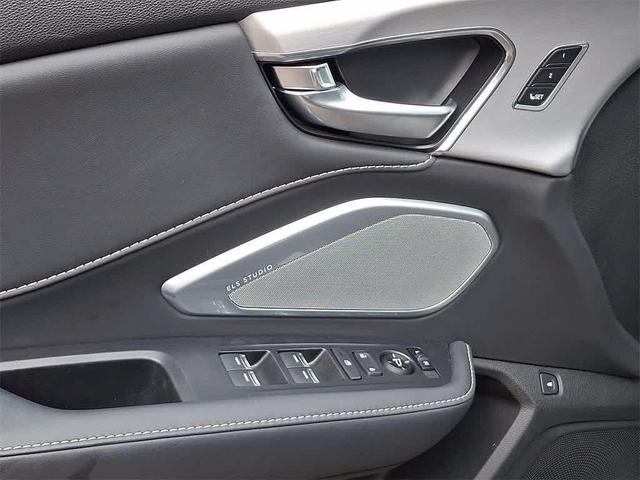 Photo of 2024 Majestic Black Pearl Acura RDX