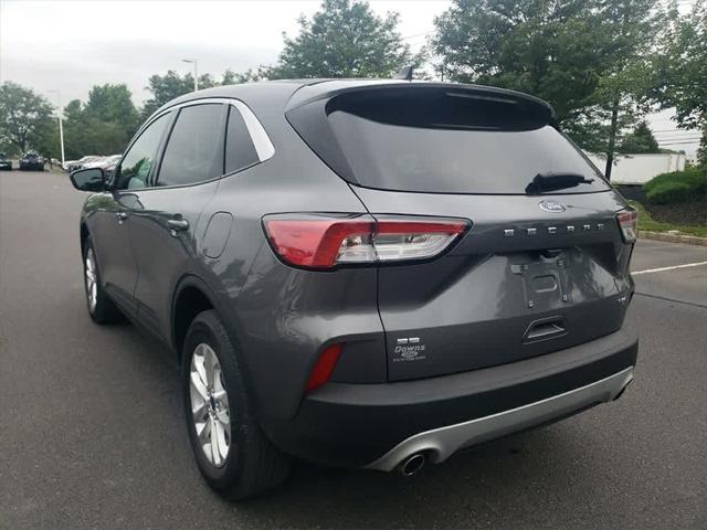 Photo of 2022 CARBONIZED GRAY Ford Escape