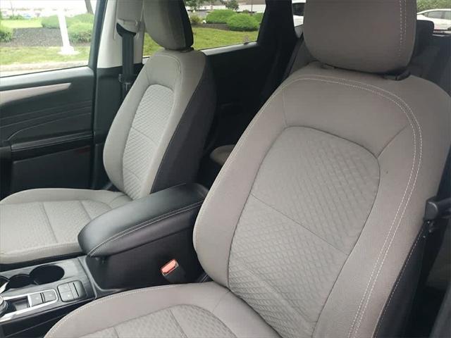 Photo of 2022 CARBONIZED GRAY Ford Escape