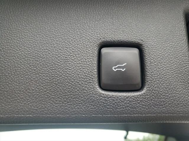 Photo of 2022 CARBONIZED GRAY Ford Escape