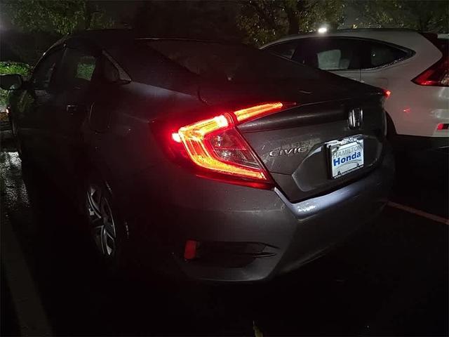 Photo of 2018 Modern Steel Metallic Honda Civic