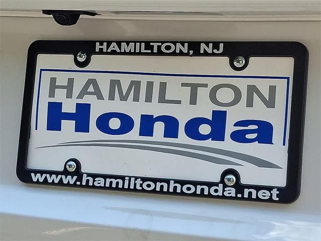 Photo of 2026 Platinum White Pearl Honda CR-V