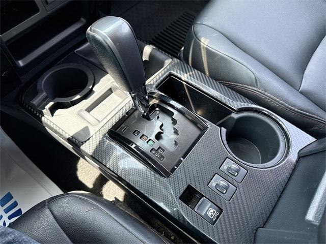 Photo of 2021 Super White Toyota 4Runner