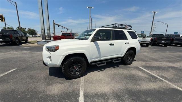 Photo of 2021 Super White Toyota 4Runner