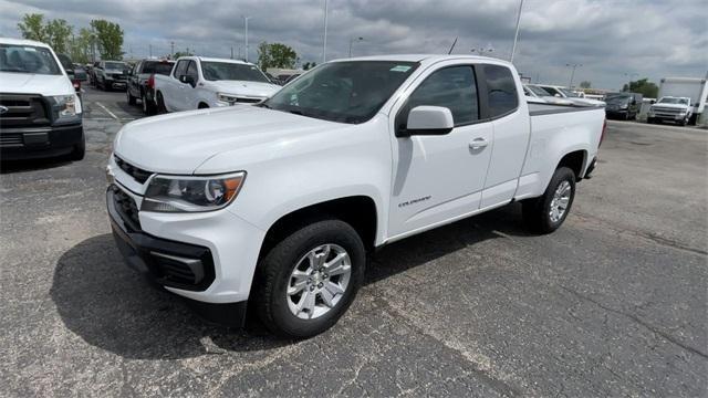 Photo of 2022 Summit White Chevrolet Colorado