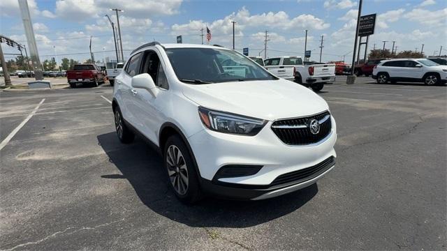 Photo of 2022 Summit White Buick Encore