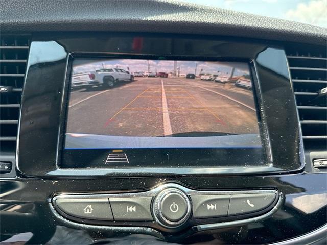 Photo of 2022 Summit White Buick Encore