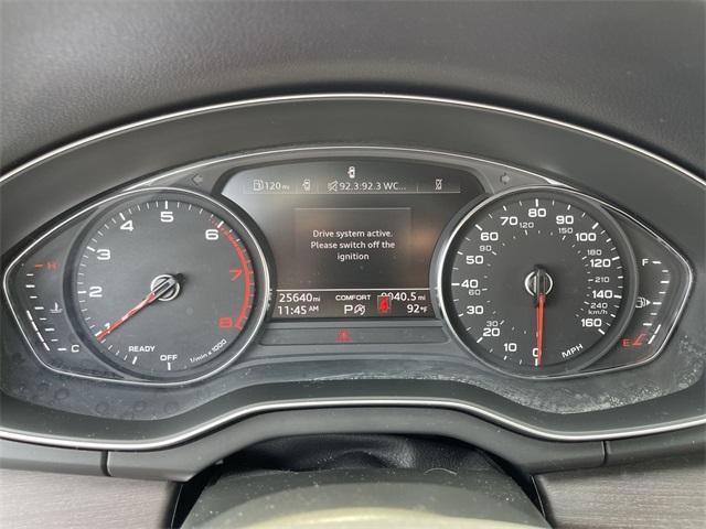 Photo of 2022 Navarra Blue Metallic Audi Q5