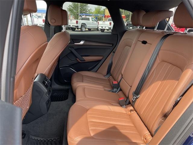 Photo of 2022 Navarra Blue Metallic Audi Q5