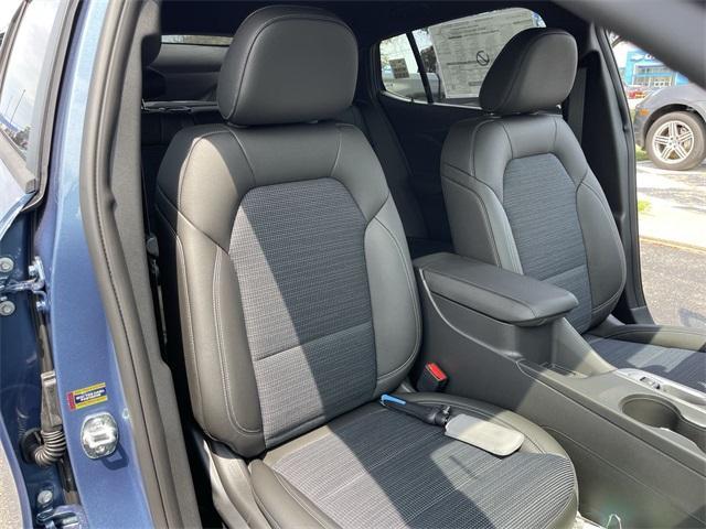 Photo of 2025 Ocean Blue Metallic Buick Envista