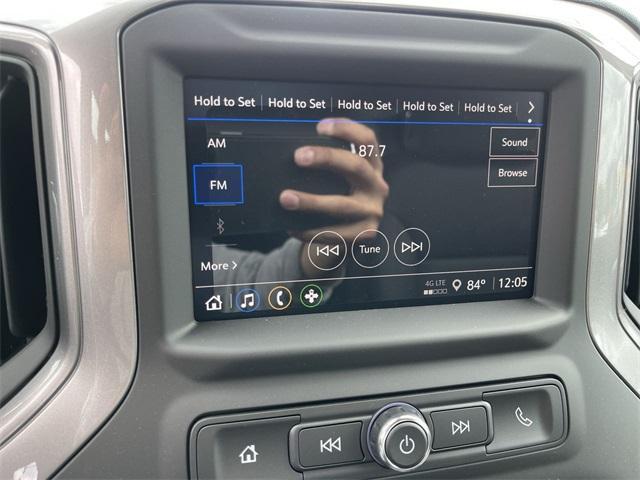 Photo of 2025 Summit White GMC Sierra 2500