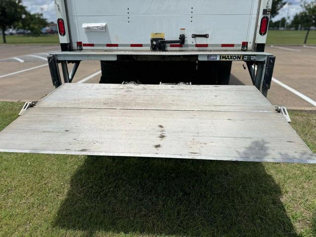 Photo of 2020 Oxford White Ford F-450