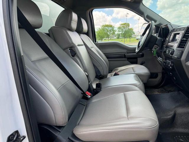 Photo of 2020 Oxford White Ford F-450