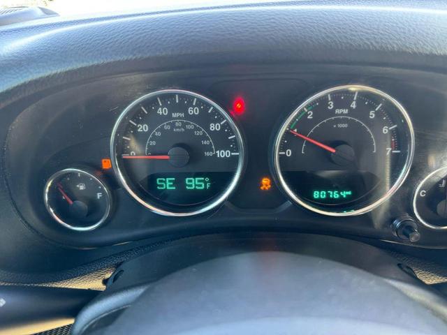 Photo of 2017 Gray Jeep Wrangler Unlimited