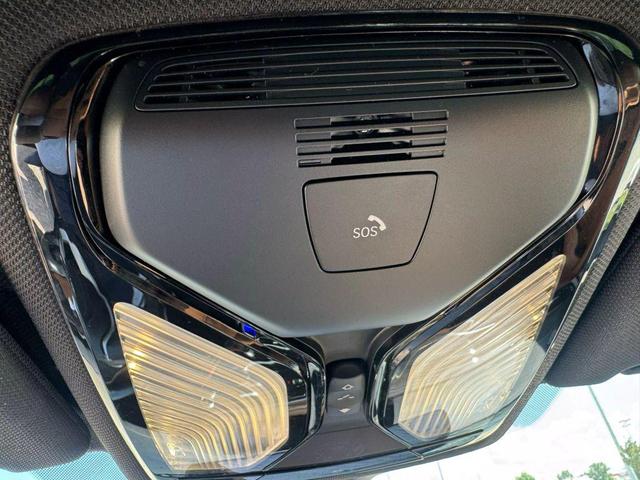 Photo of 2019 BLACK BMW 530e