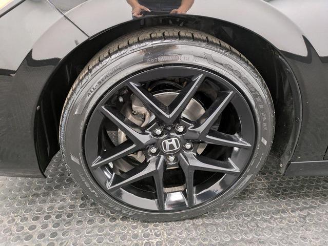 Photo of 2022 Crystal Black Pearl Honda Civic