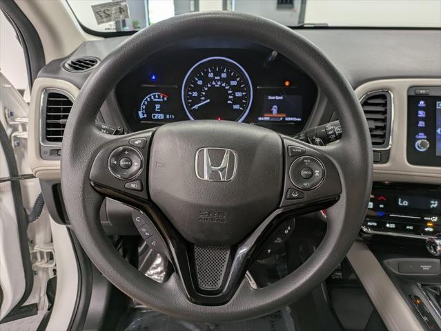 Photo of 2022 Platinum White Pearl Honda HR-V