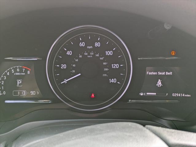 Photo of 2022 Platinum White Pearl Honda HR-V