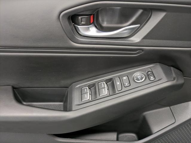 Photo of 2023 Lunar Silver Metallic Honda Accord