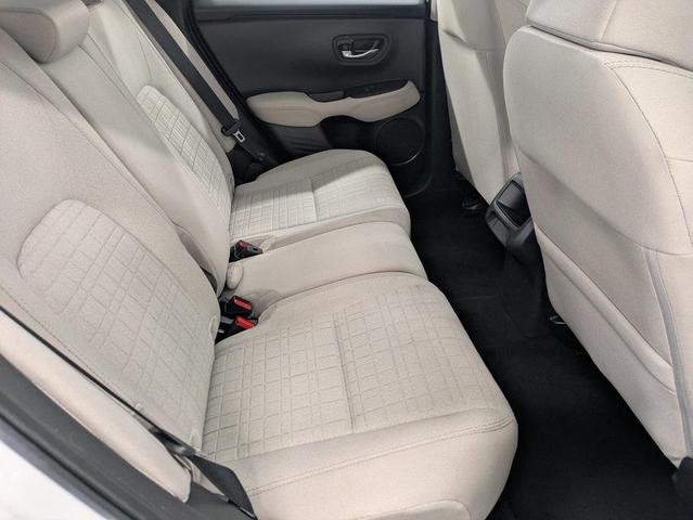 Photo of 2024 Platinum White Pearl Honda HR-V