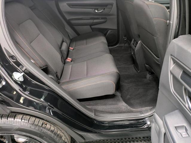 Photo of 2023 Crystal Black Pearl Honda CR-V Hybrid