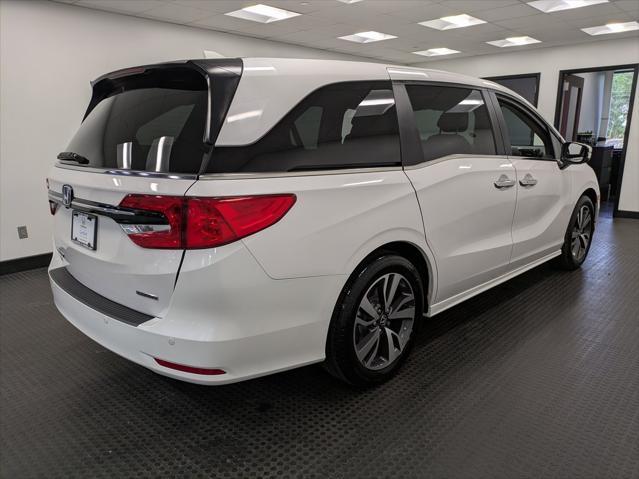 Photo of 2023 Platinum White Pearl Honda Odyssey
