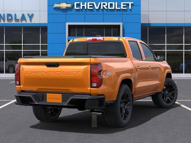 Photo of 2025 Sunrise Orange Chevrolet Colorado
