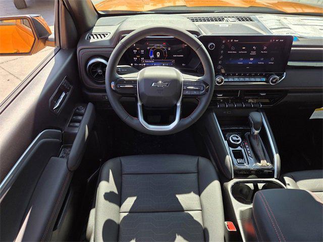 Photo of 2025 Sunrise Orange Chevrolet Colorado