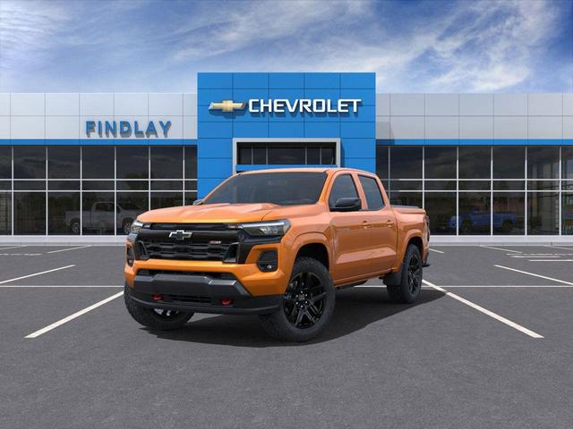 Photo of 2025 Sunrise Orange Chevrolet Colorado
