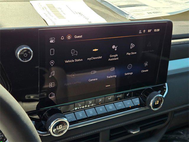 Photo of 2026 Summit White Chevrolet Colorado