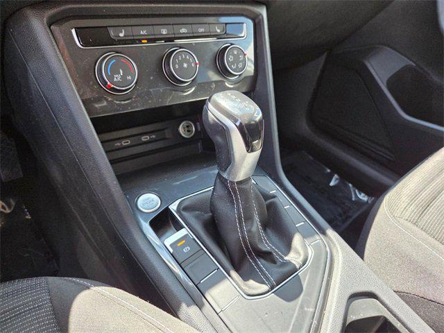 Photo of 2022 Pyrite Silver Metallic Volkswagen Tiguan